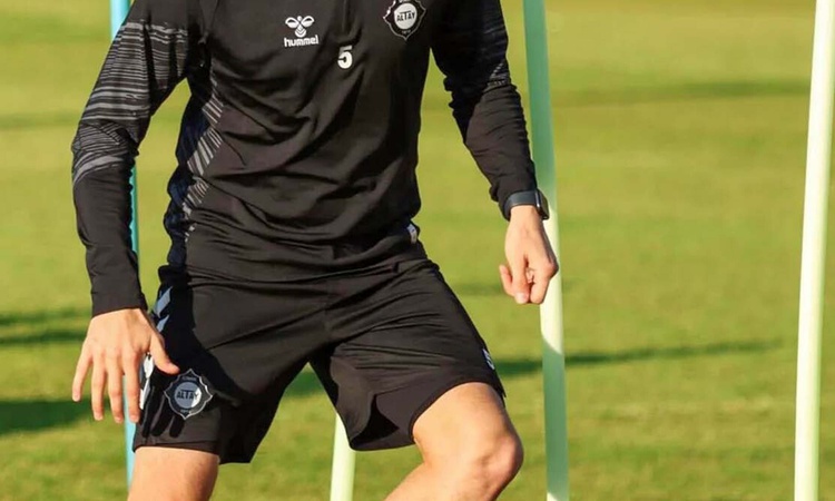Gündemden Son Bilgiler: Altay kaptanı Sefa Özdemir son 2 haftada penaltıya neden olup kendi kalesine gol attı