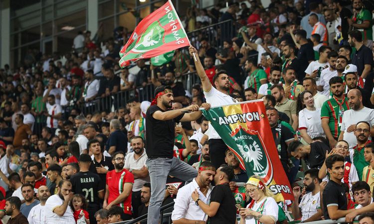 Gündemden Son Bilgiler: Amedspor-Trabzonspor maçı öncesi tribünler tek ses oldu | İşte Tüm Ayrıntılar