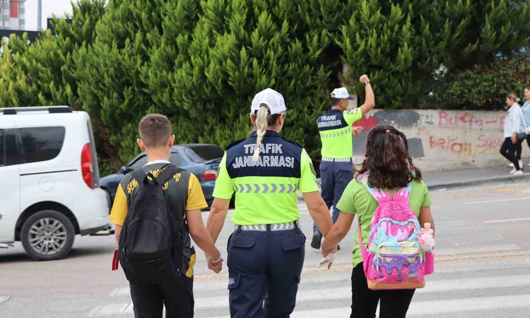 Gündemden Son Bilgiler: Ankara İl Jandarma Komutanlığı yeni eğitim-öğretim yılında tedbirleri aldı