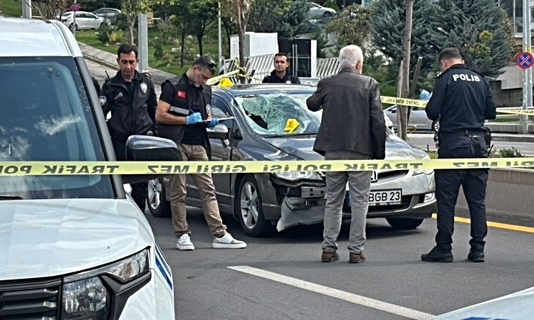 Gündemden Son Bilgiler: Ankara’da otomobilin çarptığı yaya yaşamını yitirdi