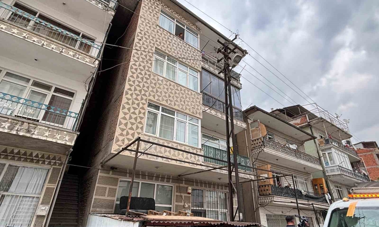 Gündemden Son Bilgiler: Ankara'da üç arkadaşını öldüren zanlı, teslim ol çağrısına uymayıp intihar etti ve Mer