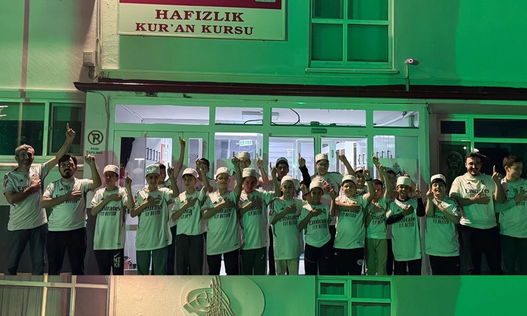 Gündemden Son Bilgiler: Arda Güler'den memleketindeki hafızlık öğrencilerine anlamlı jest ve Merak Edilenler