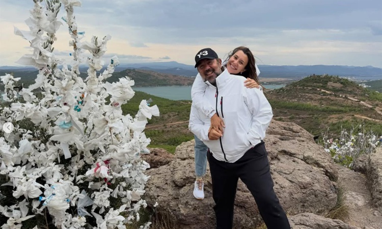 Gündemden Son Bilgiler: Ata Demirer sevgilisiyle Ayvalık’ta ve Merak Edilenler
