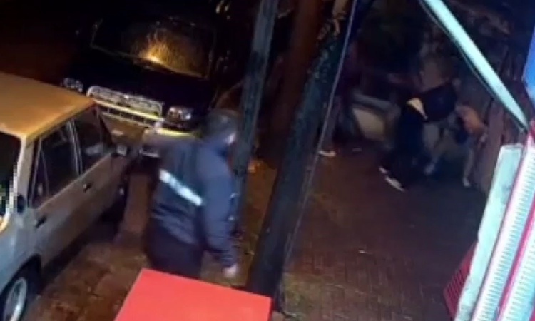 Gündemden Son Bilgiler: Avcılar'da bıçaklı kavgada 1 kişi öldü, 2 kişi yaralandı; şüpheli hakkında tutuklama k