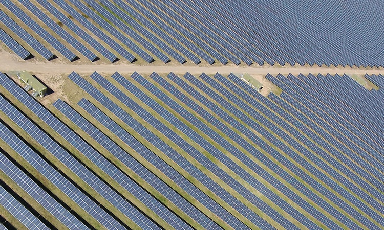 Gündemden Son Bilgiler: Avustralya'da yenilenebilir enerji üretimi üçüncü çeyrekte yüzde 44,3 ile rekor kırdı: