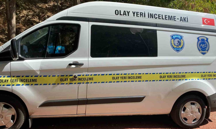 Gündemden Son Bilgiler: Aydın Çine'de 8 yaşındaki çocuk üçüncü kattan düşüp ağır yaralandı