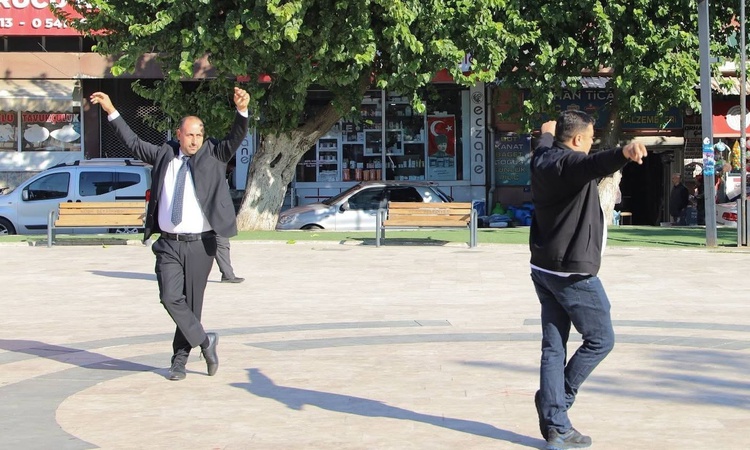 Gündemden Son Bilgiler: Aydın Köşk'te 19 Ekim Muhtarlar Günü törenle kutlandı, muhtarlar zeybek oynadı