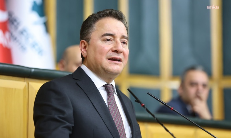 Gündemden Son Bilgiler: Babacan, Nevşehir'deki peribacası çökmesinde ölenler için başsağlığı diledi