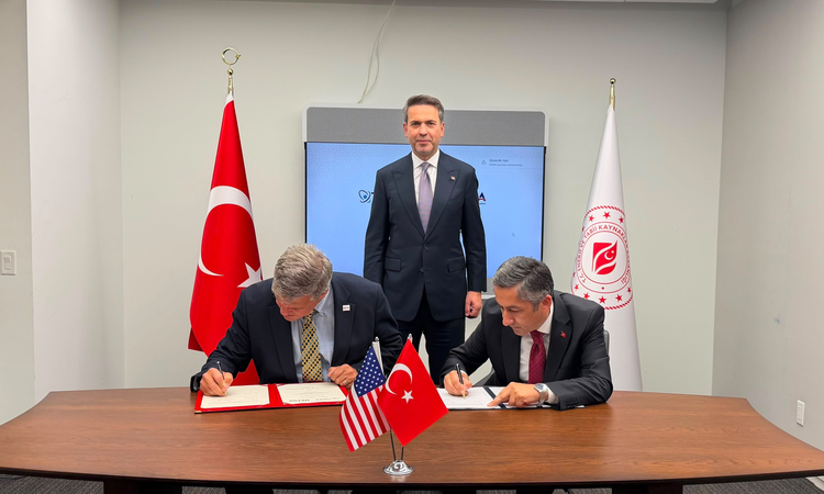 Gündemden Son Bilgiler: Bakan Bayraktar: "Yeni nesil nükleer teknolojiler için ABD ile hibe anlaşması imzaland