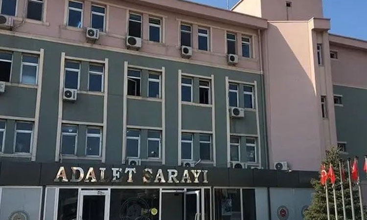 Gündemden Son Bilgiler: Bandırma merkezli rüşvet ve kişisel veri operasyonunda 15 şüpheliden 7'si hakkında tut