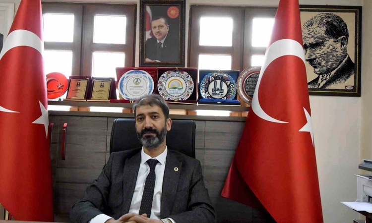 Gündemden Son Bilgiler: Başkan Korkmaz: "Muhtarlarımız demokrasinin temel taşıdır" ve Merak Edilenler