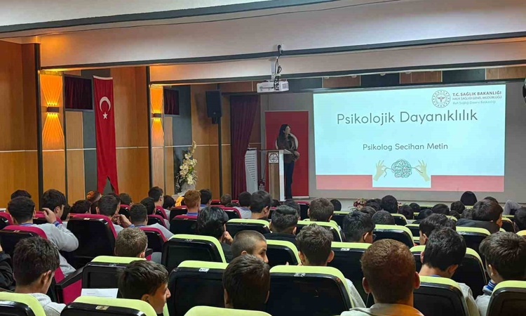 Gündemden Son Bilgiler: Bayburt İl Sağlık Müdürlüğü 124 öğrenciye ruh sağlığı farkındalığı eğitimi verdi ve Me