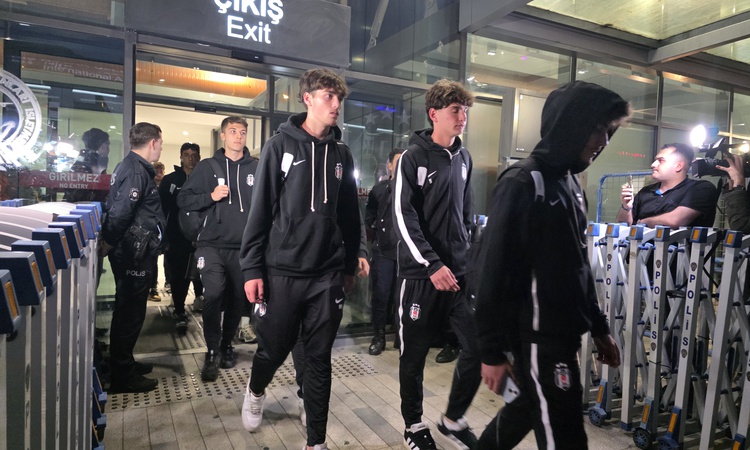 Gündemden Son Bilgiler: Beşiktaş Trabzonspor deplasmanı için Trabzon'a geldi, kadrosunda 2 eksik var