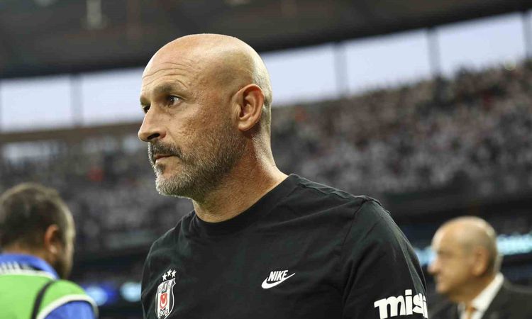 Gündemden Son Bilgiler: Beşiktaş tribünlerinden Vincenzo Italiano’ya destek | İşte Tüm Ayrıntılar