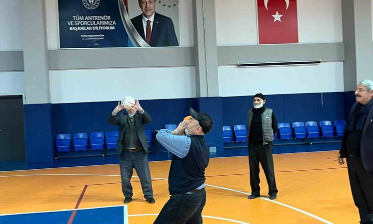 Gündemden Son Bilgiler: Bilecik Pazaryeri'de büyükler Amatör Spor Haftası'nda sporla buluştu: Gelişmeler Takip
