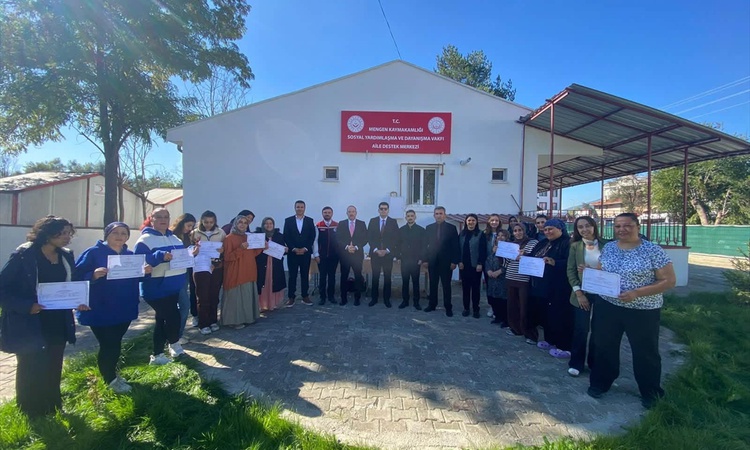 Gündemden Son Bilgiler: Bolu Mengen'de sağım hijyeni kursunu bitiren 13 kursiyer sertifika aldı: Gelişmeler Ta