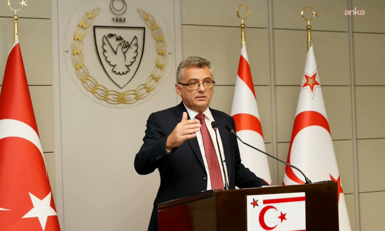 Gündemden Son Bilgiler: Boyun fıtığı KKTC Cumhurbaşkanı Erhürman'ın 15-16 Ekim Ankara ziyaretini erteletti | İ