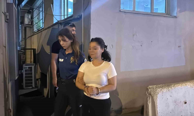 Gündemden Son Bilgiler: Bursa’da alkollü yakalanıp olay çıkaran kadın hakkında tutuklama kararı verildi - Son