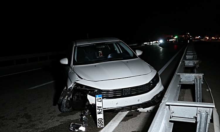Gündemden Son Bilgiler: Çanakkale'de 97 yaşındaki yaya, çarpıp kaçan aracın çarpmasıyla yaşamını yitirdi