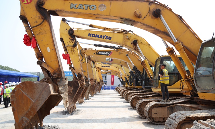 Gündemden Son Bilgiler: Çin'de imalat dışı PMI eylülde 1,2 puan artışla 50,2'ye artış grafiği çizdi | İşte Tüm