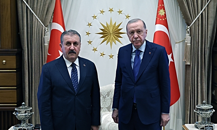 Gündemden Son Bilgiler: Cumhurbaşkanı Erdoğan, BBP Genel Başkanı Destici'yi kabul etti - Son Dakika Bilgileri