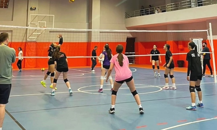 Gündemden Son Bilgiler: Denizli Merkezefendi'deki Çok Amaçlı Spor Salonu bakım sonrası yeniden açıldı