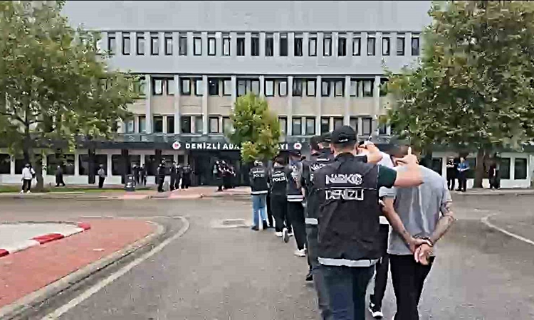 Gündemden Son Bilgiler: Denizli'de uyuşturucu operasyonunda 13 şüpheliden 12'si hakkında tutuklama kararı veri