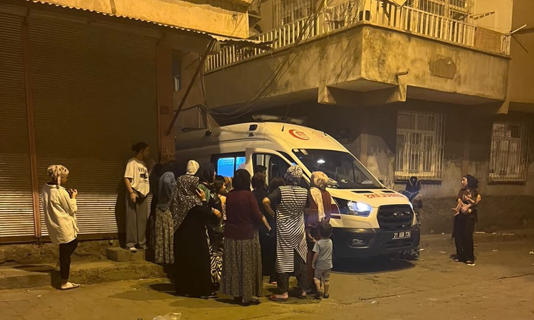Gündemden Son Bilgiler: Diyarbakır Bağlar'da eşini av tüfeğiyle öldüren koca yakalanarak gözaltına sevk edildi