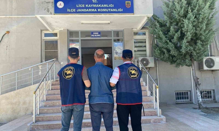 Gündemden Son Bilgiler: Diyarbakır’da haklarında kesinleşmiş hapis cezası bulunan 145 kişi yakalandı: Gelişmel