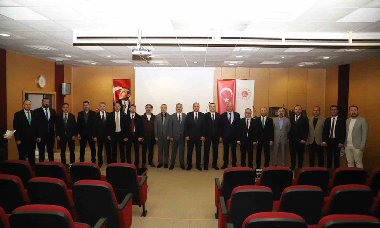Gündemden Son Bilgiler: DTSO’nun 2030 dönemi yönetim ve meclis üyeleri Düzce Adliyesi’nde göreve resmen start