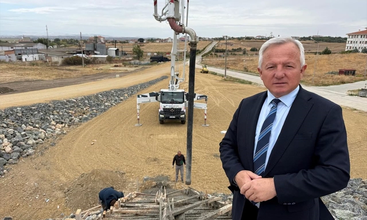 Gündemden Son Bilgiler: Edirne'de Yeşilay eğitim müdürlerini ziyaret etti, İpsala'da TOKİ'ye park yapılıyor ve