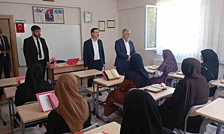 Gündemden Son Bilgiler: Elazığ’da din hizmetleri değerlendirildi - Son Dakika Bilgileri
