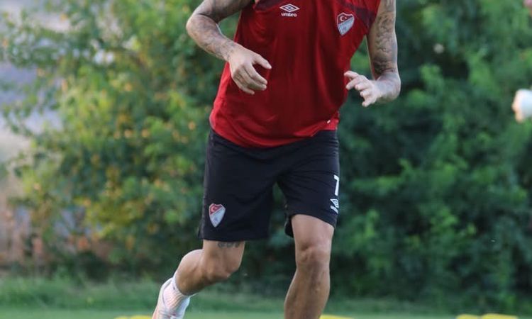 Gündemden Son Bilgiler: Elazığspor, Yeni Sezon Hazırlıklarına Elazığ'da Devam Ediyor | İşte Tüm Ayrıntılar