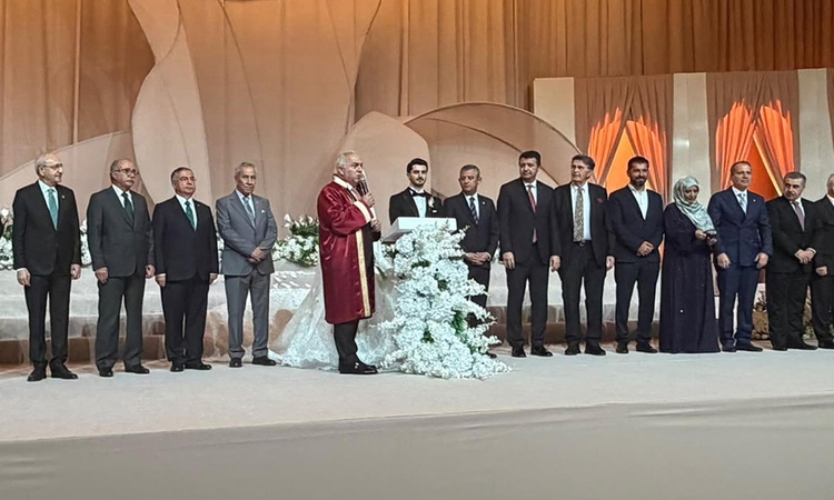 Gündemden Son Bilgiler: Ergün Turan’dan Melih Gökçek'i hedef alan Bülent Arınç’a tepki: Nikâhın önüne geçen bi