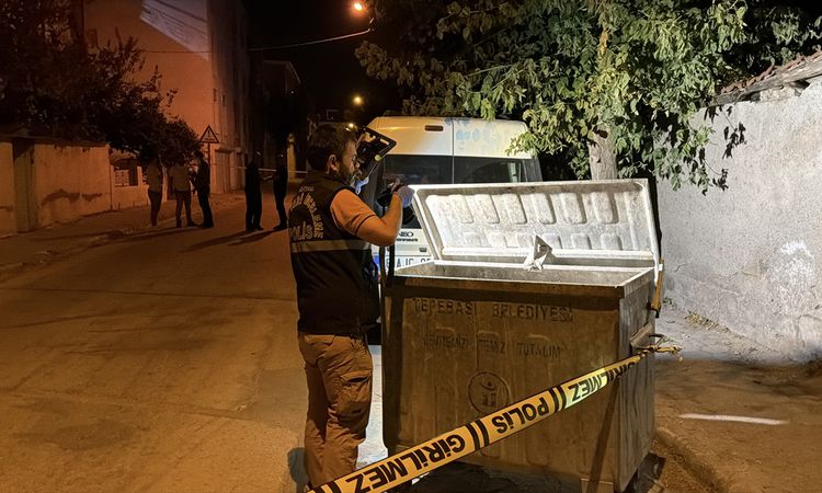 Gündemden Son Bilgiler: Eskişehir'de arkadaşını bıçakla öldürdüğü iddia edilen zanlı adliyede