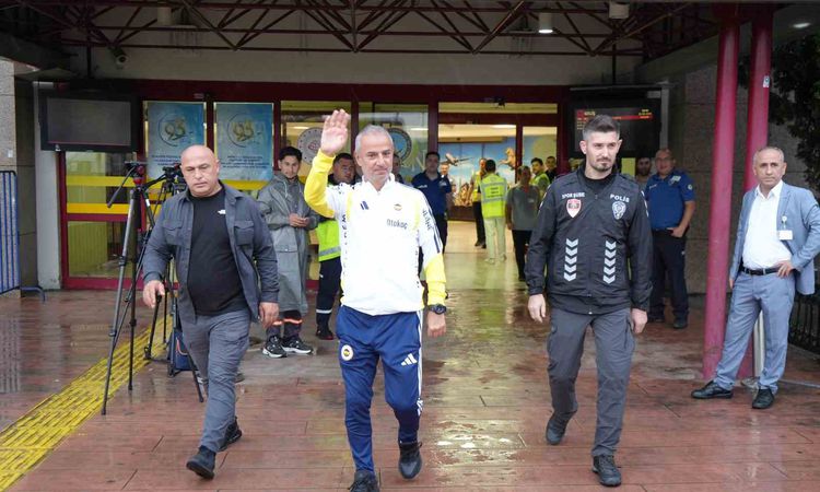 Gündemden Son Bilgiler: Fenerbahçe Samsunspor maçı için Samsun'da ve Merak Edilenler