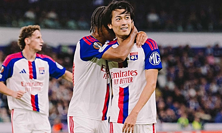 Gündemden Son Bilgiler: Fenerbahçe'ye elenen Lyon, Avrupa Ligi'ne galibiyetle resmen start aldı - Son Dakika B