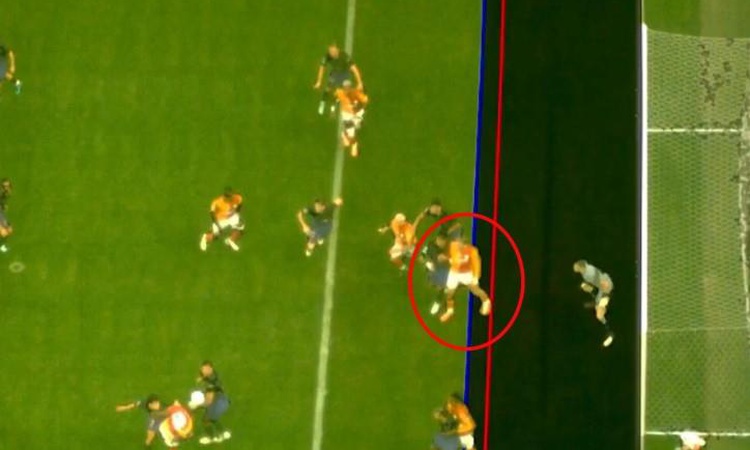 Gündemden Son Bilgiler: Galatasaray golü ofsayt mı, Galatasaray golü neden iptal edildi (Galatasaray Barselona