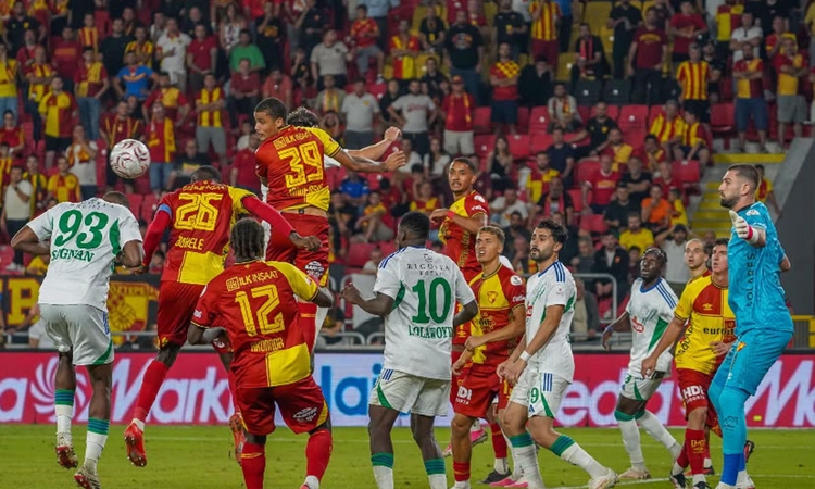 Gündemden Son Bilgiler: Göztepe evinde Çaykur Rizespor'la 90+2'de penaltıyla berabere kaldı ve Merak Edilenler