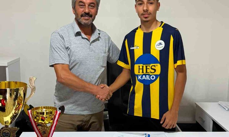 Gündemden Son Bilgiler: Hacılar Erciyesspor'dan 4 Yeni Transfer ve Merak Edilenler