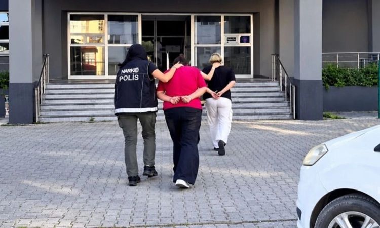 Gündemden Son Bilgiler: Hakkari’de mide ve bağırsaklarında uyuşturucu taşıyan 3 İranlı hakkında tutuklama kara