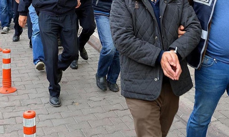 Gündemden Son Bilgiler: “Halka arz” vaadiyle nitelikli dolandırıcılık soruşturmasında 11 ilde eş zamanlı opera