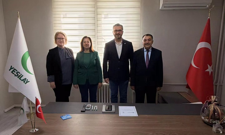 Gündemden Son Bilgiler: İl Sağlık Müdürü ve heyet, Kırklareli Yeşilay Başkanı Kırtıl'ı ziyaret etti | İşte Tüm