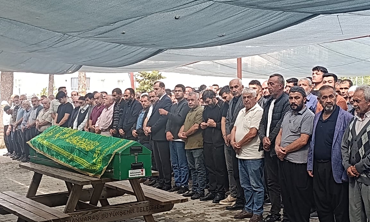 Gündemden Son Bilgiler: İş makinasının çarpması sonucu hayatını kaybeden genç son yolculuğuna uğurlandı | İşte