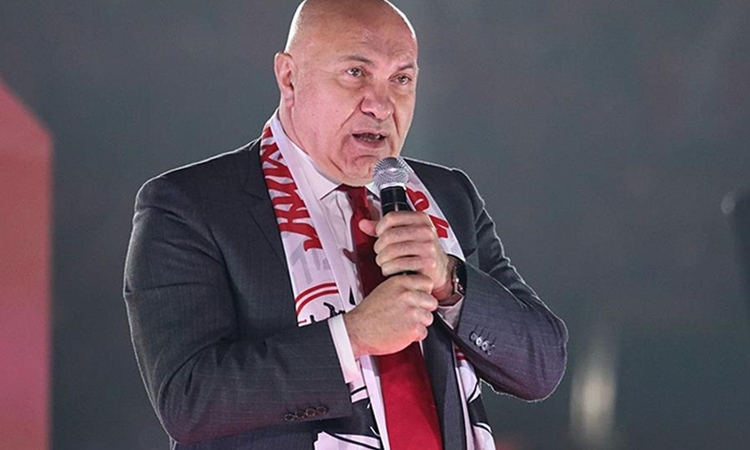 Gündemden Son Bilgiler: İşlerin iyi gitmediği Samsunspor'da dev satış! Çuvalla para gelecek | İşte Tüm Ayrıntı