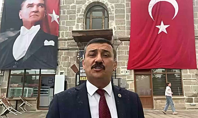 Gündemden Son Bilgiler: İYİ Partili Türkoğlu, Bayık'ın sözlerine iktidardan tepki gelmemesini eleştirdi. ve Me