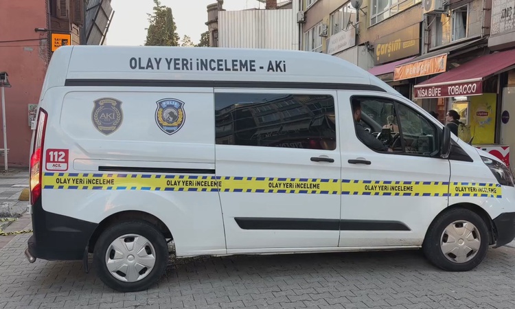 Gündemden Son Bilgiler: Kadıköy'de dün iddiaya göre alacak tartışmasında Erdi Ö. silahla yaralandı: Gelişmeler
