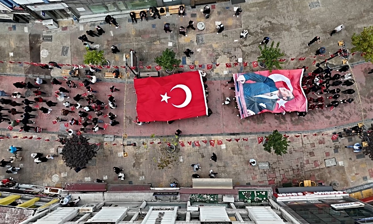 Gündemden Son Bilgiler: "Kahramanlarla Kardeşlik Yolunda" adım adım yürüdüler