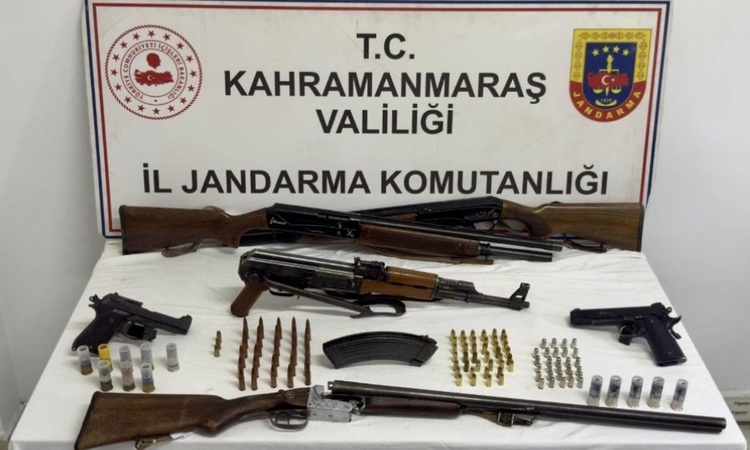 Gündemden Son Bilgiler: Kahramanmaraş'ta jandarmanın uyuşturucu operasyonunda 10 şüpheli hakkında tutuklama ka