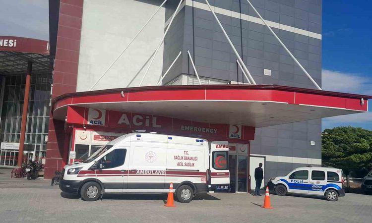 Gündemden Son Bilgiler: Karapınar'da Bisiklet ile Otomobil Çarpıştı: 12 Yaşındaki Çocuk Yaralandı: Gelişmeler